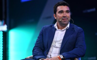 Barcelona deny Deco exit reports after transfer window woes