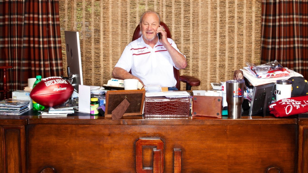 Barry Switzer, The King of Norman, is still unapologetically himself at 87