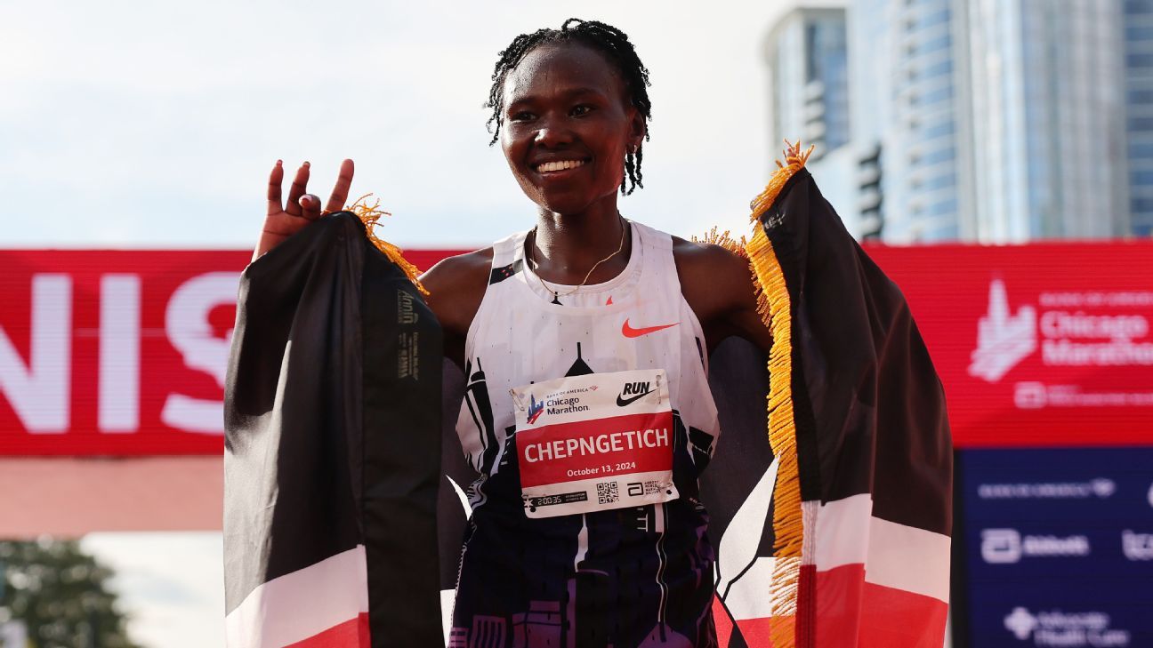 Ruth Chepngetich smashes world record at Chicago Marathon