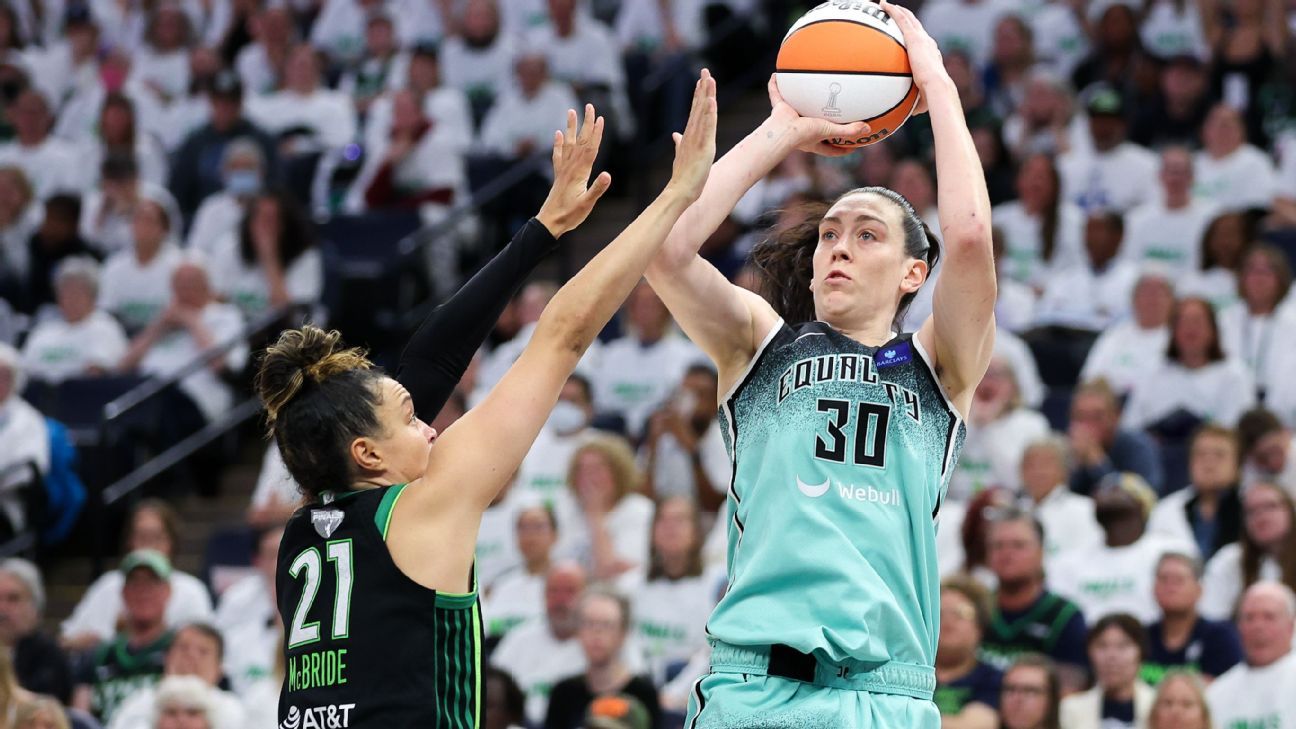 Breanna Stewart puts Liberty on brink of first WNBA title