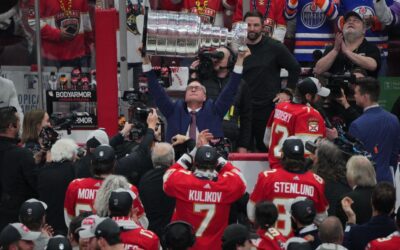 Stanley Cup champion Panthers extend coach Paul Maurice