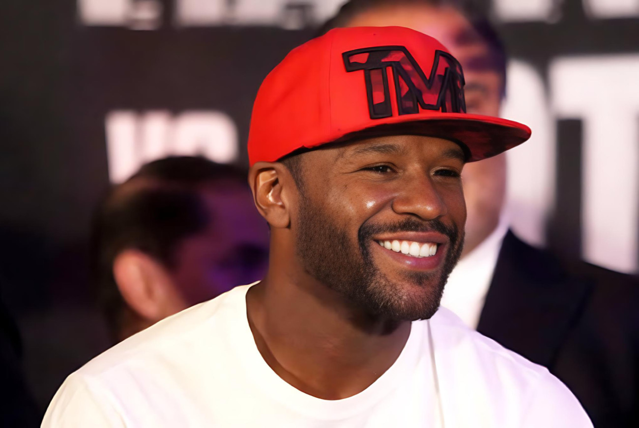 Floyd Mayweather Makes $402 Million Investment • Hollywood Unlocked