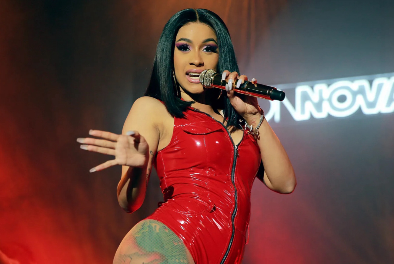 Cardi B Cancels Upcoming Show • Hollywood Unlocked