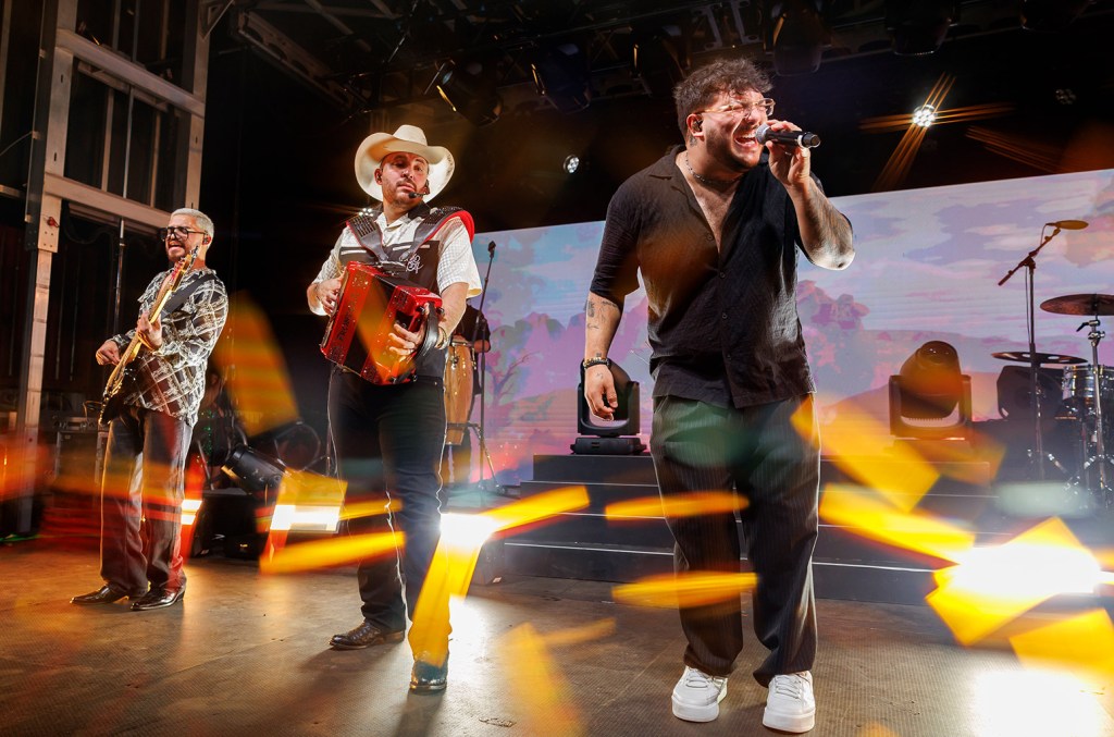 Grupo Frontera & Majo Aguilar Perform at Latin Music Week's En Vivo