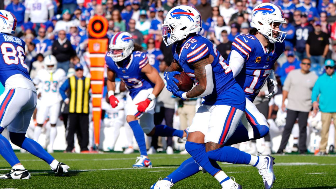 Bills WR Mack Hollins scores on fourth-and-goal vs. Dolphins