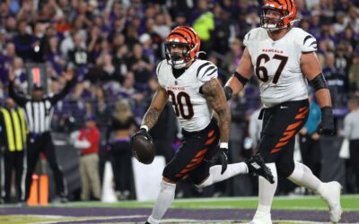 Bengals' Chase Brown scores 1-yard TD run vs. Ravens