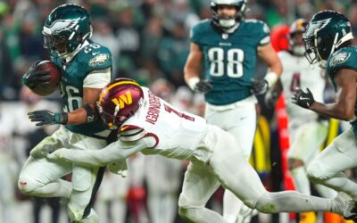 Eagles pull away from Commanders in NFC East showdown