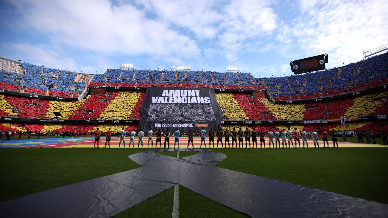 Valencia's first game since floods gave city emotional release