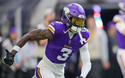 Vikings' Sam Darnold connects with Jordan Addison for 49-yard TD