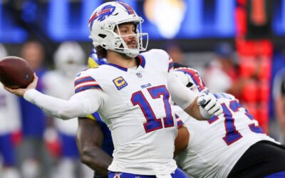 Josh Allen trying to keep Bills afloat with long TD passes