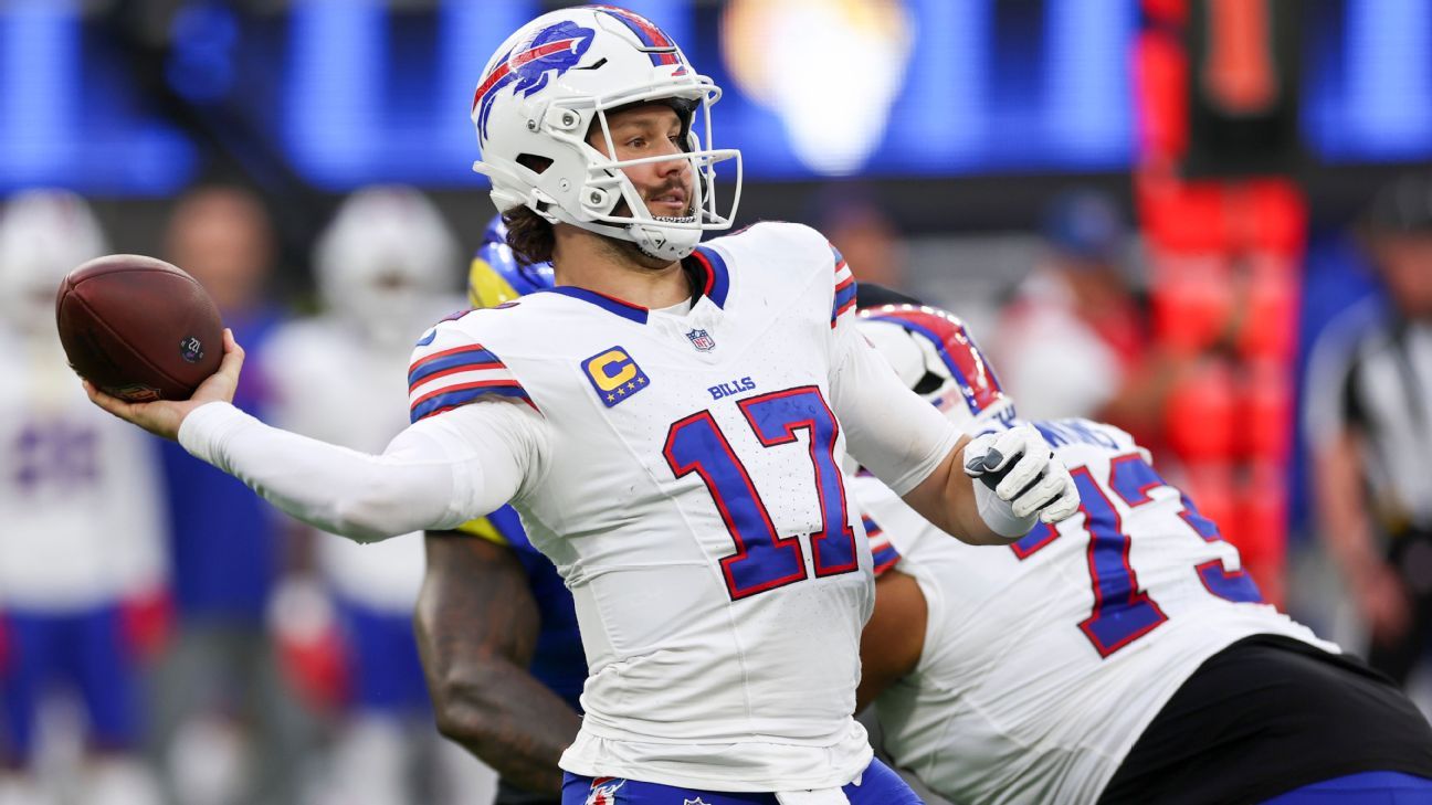 Josh Allen trying to keep Bills afloat with long TD passes