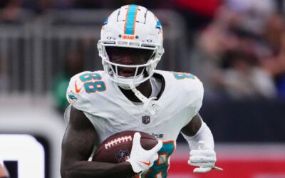 Dolphins WR Grant DuBose to return home after hospital stay