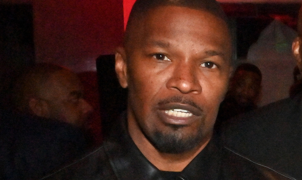 OMG: Jamie Foxx Hit With A Glass During Birthday Dinner — Had To Get Stitches And Is Now Recovering