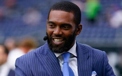 Randy Moss Announces He’s A Cancer Survivor • Hollywood Unlocked