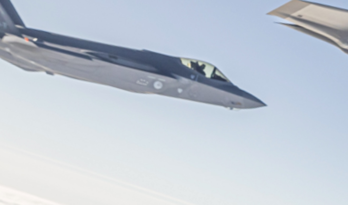 OMG: US Navy Jet Crashes into San Diego Bay, Pilots Safely Eject Before Impact