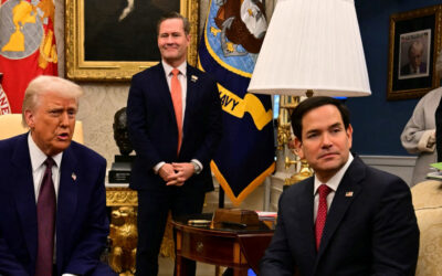 Wow: Donald Trump hangs infamous mugshot outside Oval Office in White House