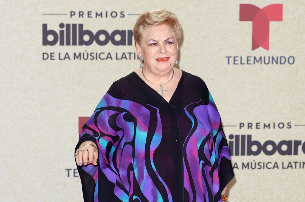Mexican Singer Dies at 77