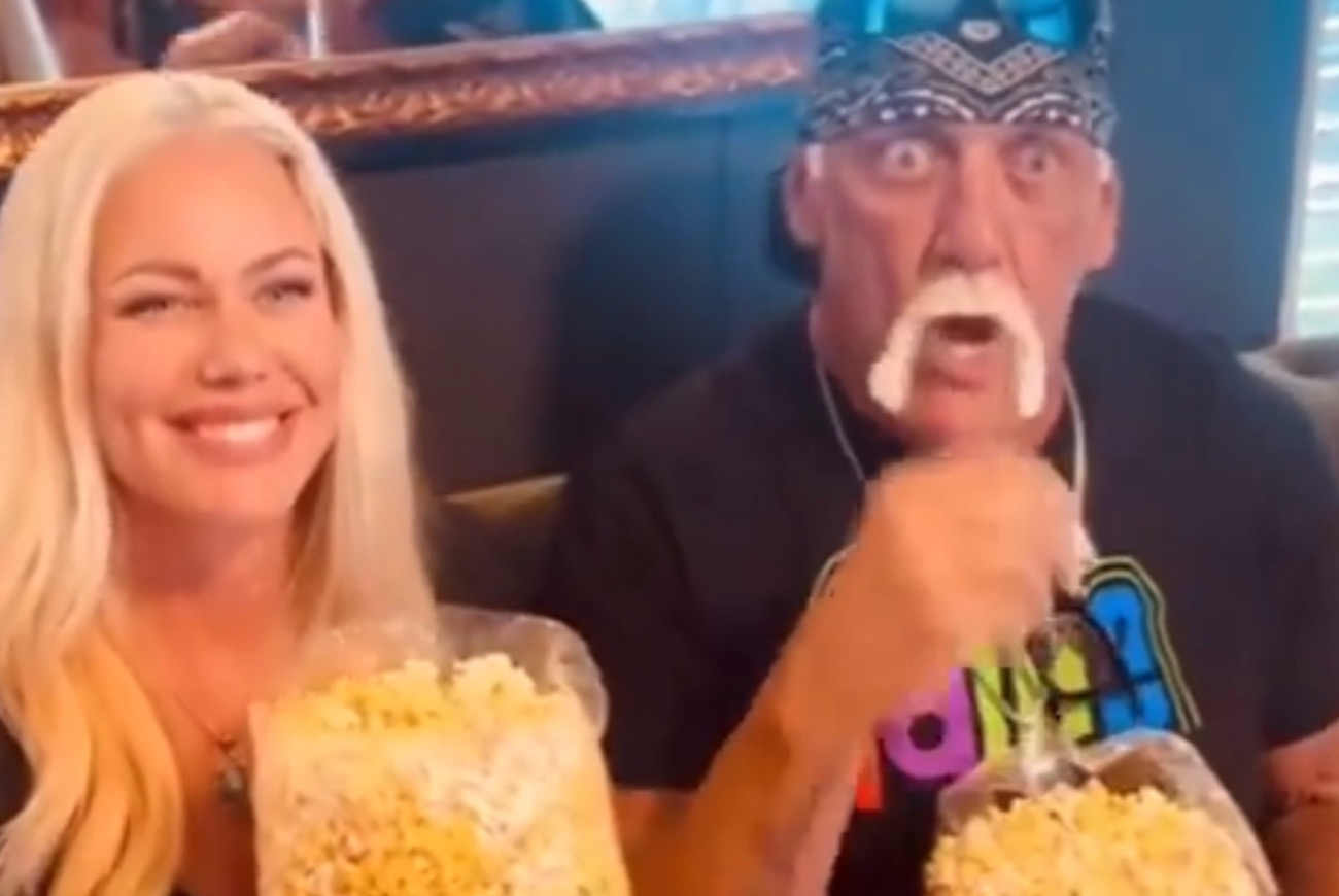 Hulk Hogan And His New Wife Popcorn-Ready • Hollywood Unlocked