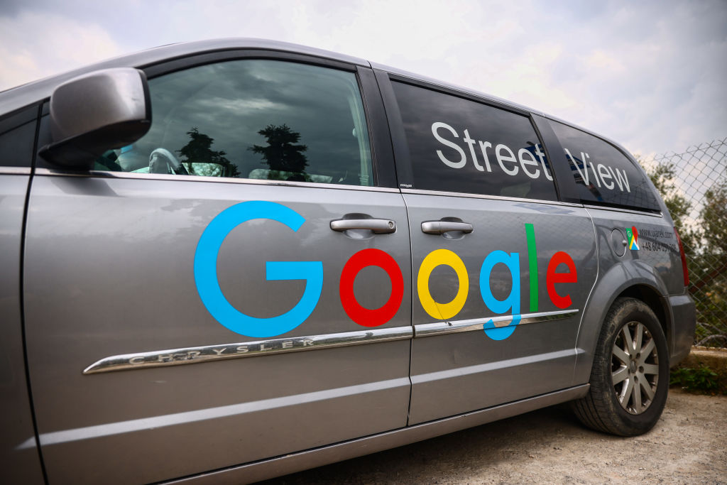 Google Pays $12,500 After Street View Captures Naked Man in Argentina • Hollywood Unlocked