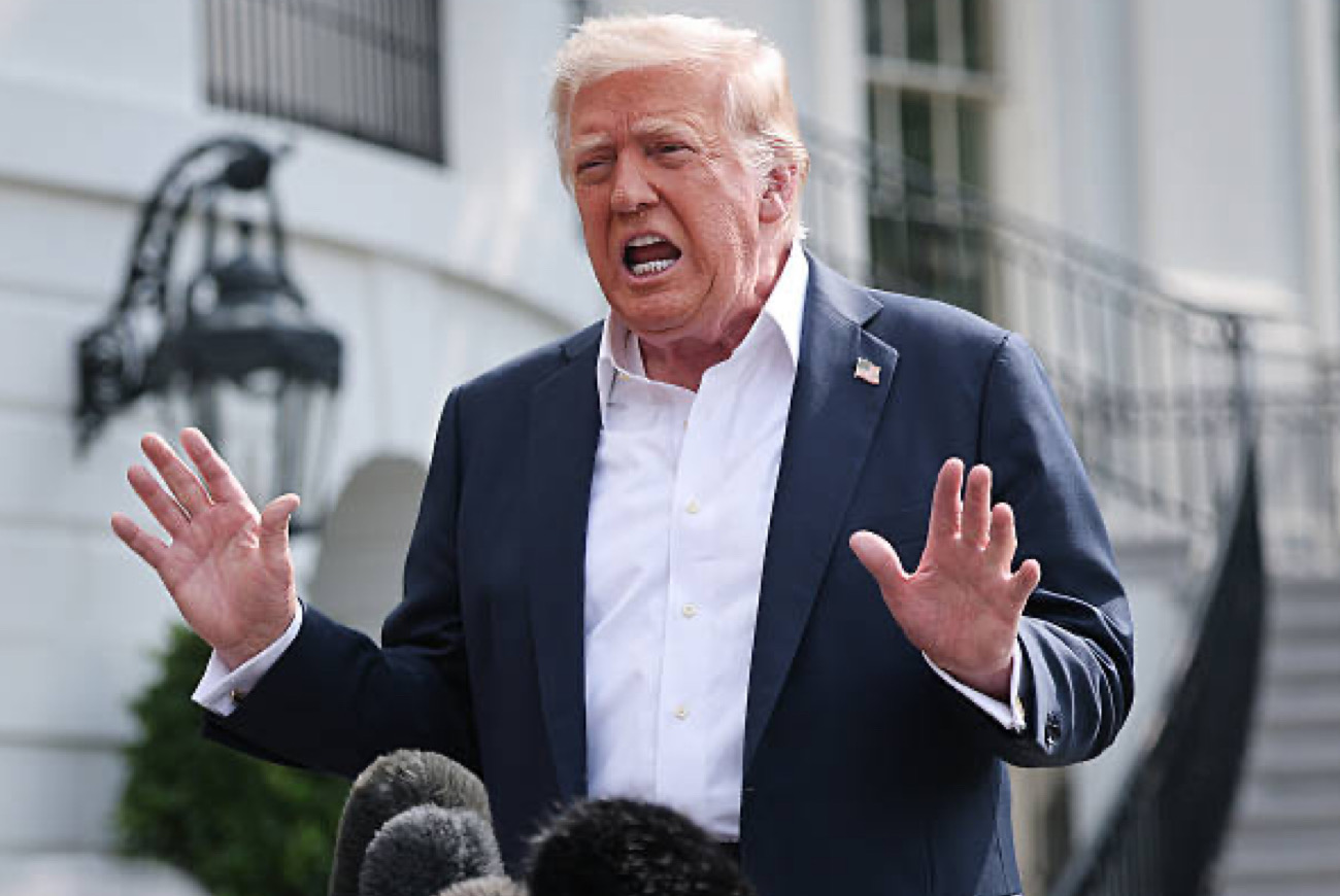 Donald Trump Criticizes His Supporters • Hollywood Unlocked