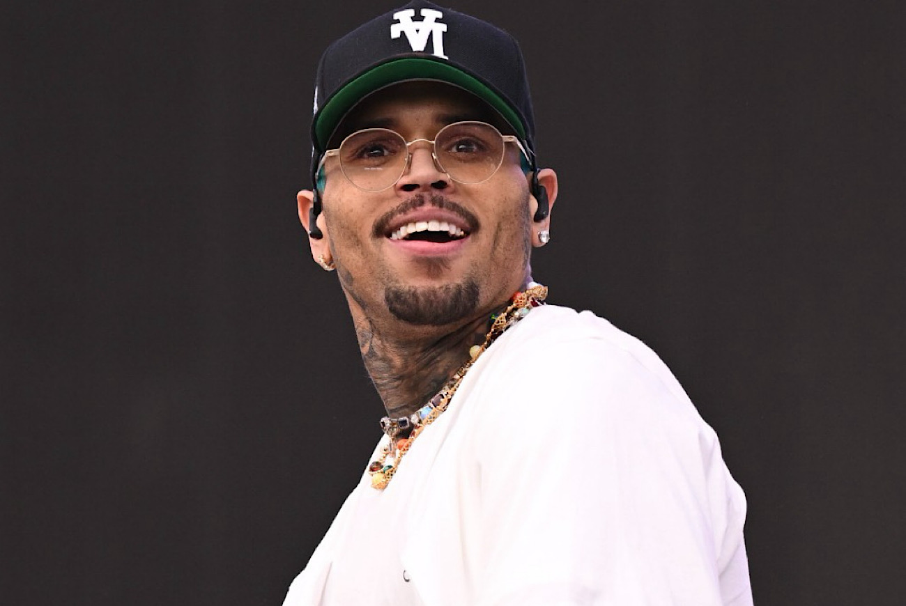 Chris Brown Laughs Off Claims Of Using Cocaine To Maintain 'Impressive' Work Ethic: 'Sorry To Disappoint Boo, No Booger Sugar Over Here'