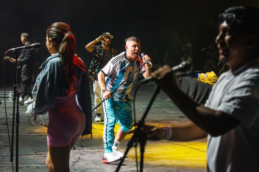 1 Dead, Multiple Injured Before Concert Start