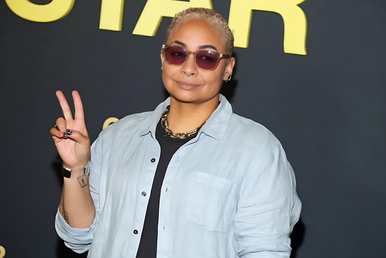 Raven-Symoné Exposes Wild Relationship Twist • Hollywood Unlocked