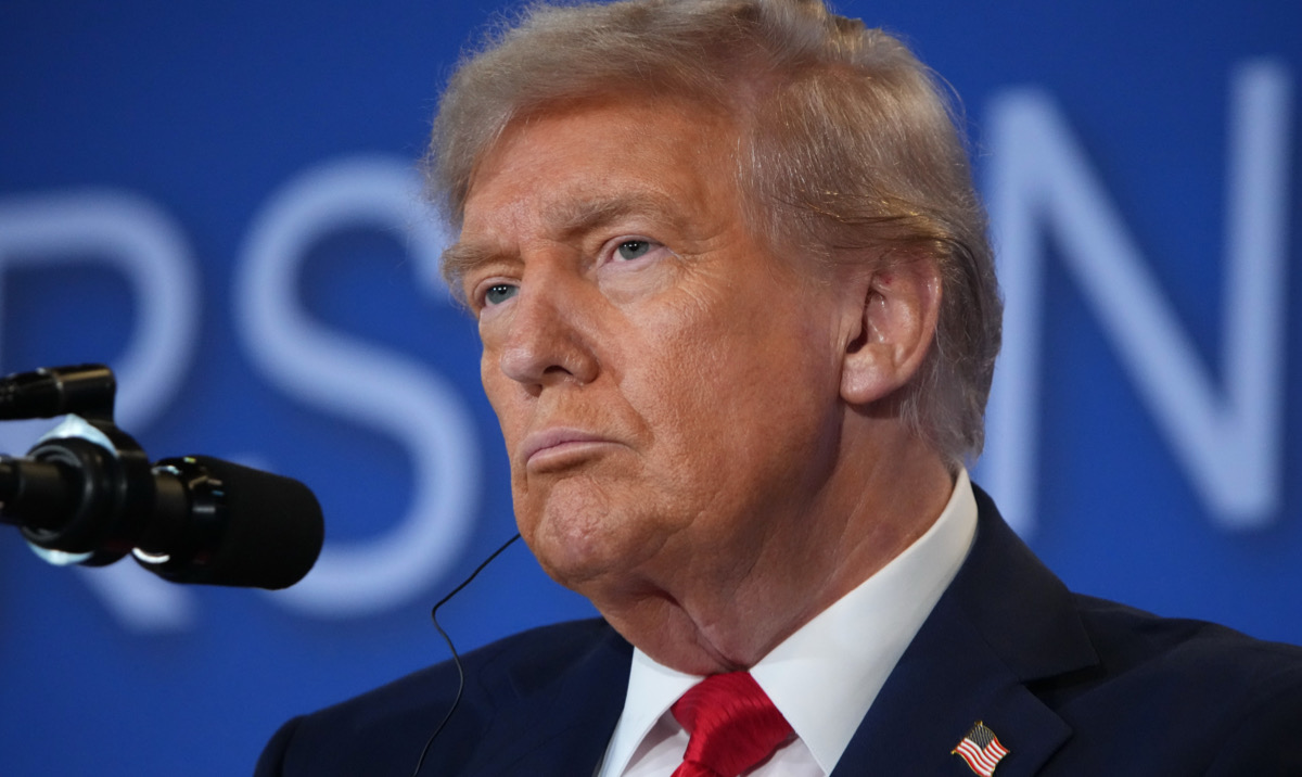 Donald Trump Vows To Get Rid Of Mail-In Ballots Ahead Of 2026 Midterm Election • Hollywood Unlocked