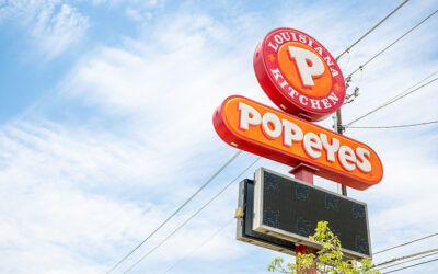 Louisiana Woman Says Popeyes Manager Assaulted Her With Hot Chicken After Order Mix-Up