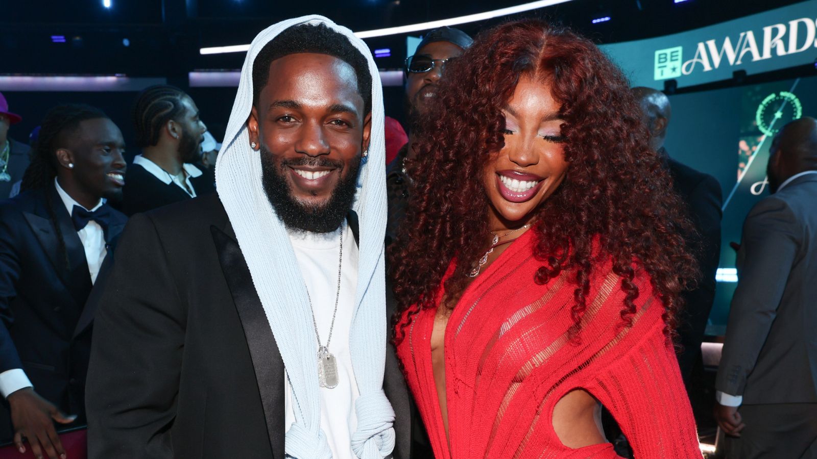 SZA Thanks Kendrick Lamar For Grand National Tour