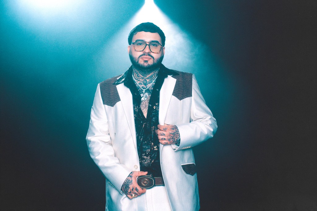 Esau Ortiz's 'Discontrol' Album Wins Favorite New Latin Music Poll