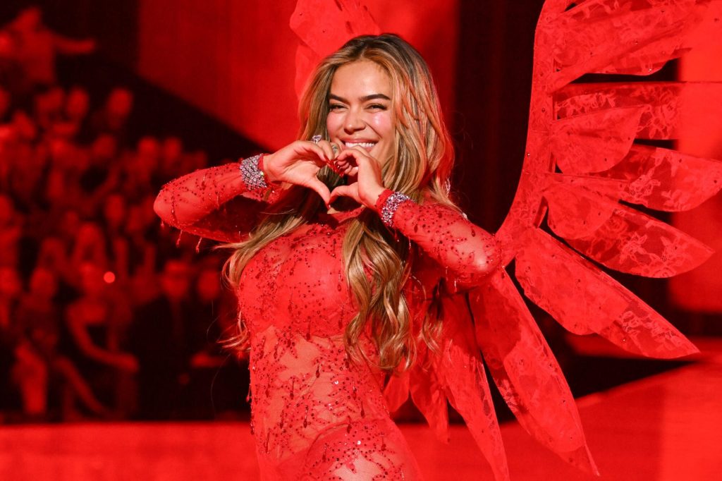 2026 Latin Playlist for a 'New Year, New Me'