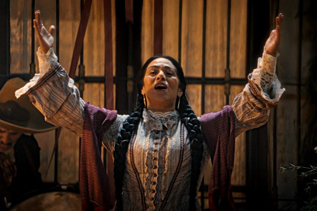 Lila Downs Sings to Spirit of Women in 'Like Water for Chocolate'