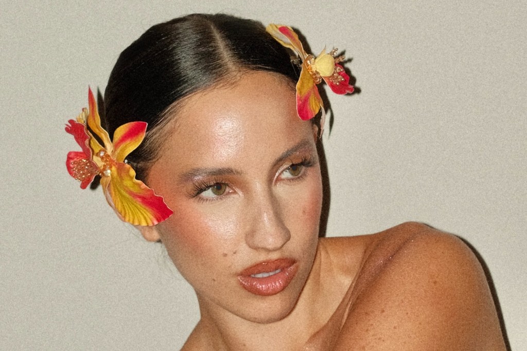 Aria Vega, Kris R. & More Artists to Discover